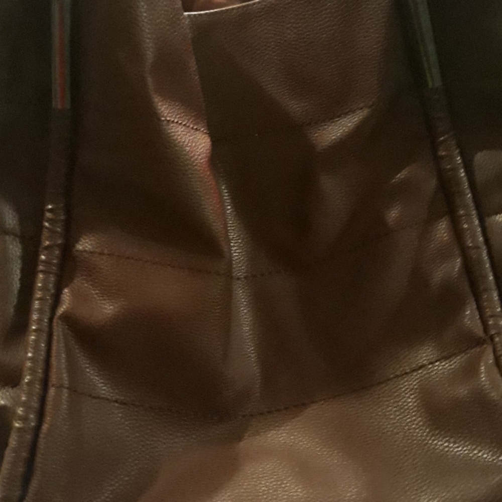 Bag - Picture 2 of 6